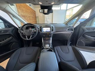 Ford S-MAX 2022