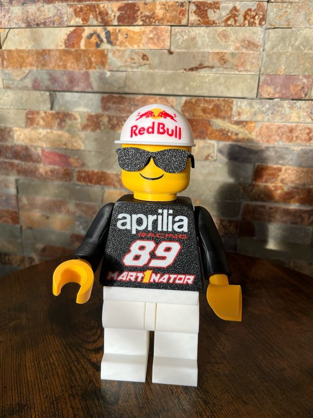 Figura Jorge Martín XL LEGO. MOTOGP APRILIA