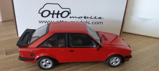 Ford Escort XR3i 1/18 OttoMobile