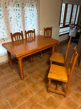 Mesa y 5 Sillas Rústicas Madera