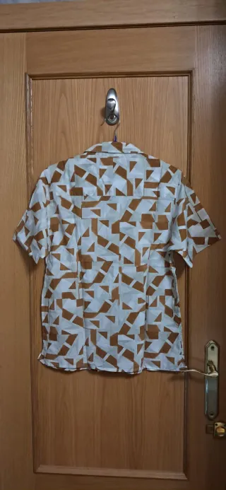 2 Camisas de niño a cuadros talla 13 y 14