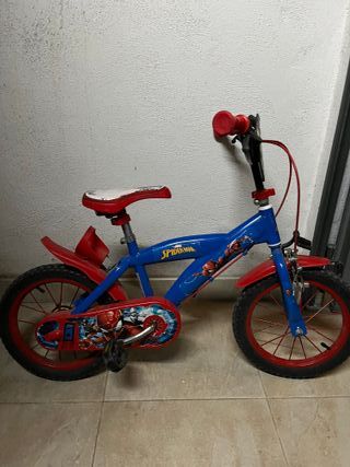 Bicicleta infantil Spiderman azul y roja