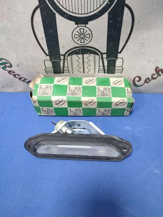 Piloto matrícula Peugeot 504