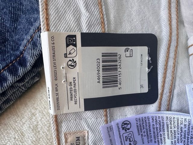 Falda Levi's vaquera efecto Tie-Dye (Icon Skirt 31