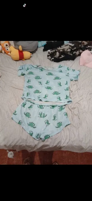 Pijama mujer dinosaurios azul y verde