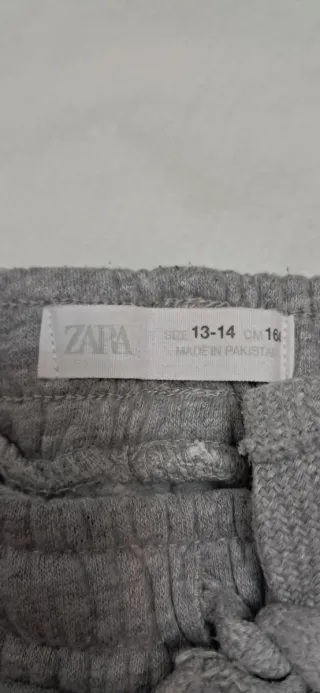 2 pantalones grises talla 13 y 14 talla S