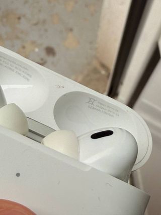 Apple AirPods Pro di seconda generazione bianchi