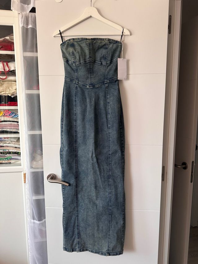 Vestido vaquero largo Bershka