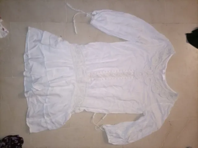 Vestido ibicenco blanco talla única y blusa hombro
