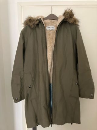 Parka Bimba y Lola verde con capucha