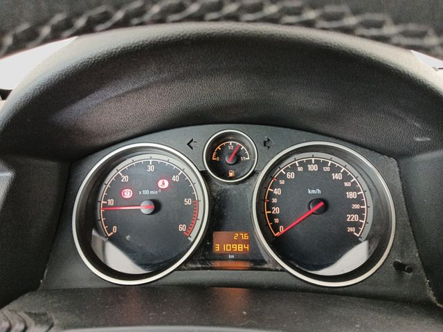 OPEL ASTRA 1.7 CDTI 100 COSMO 5P