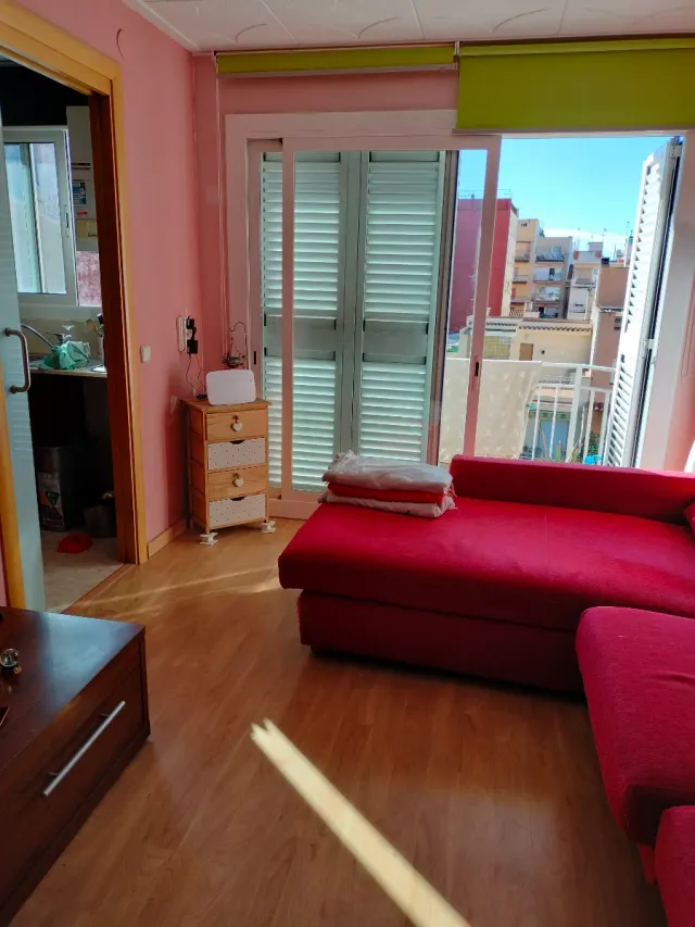 Habitación doble en alquiler en Calella