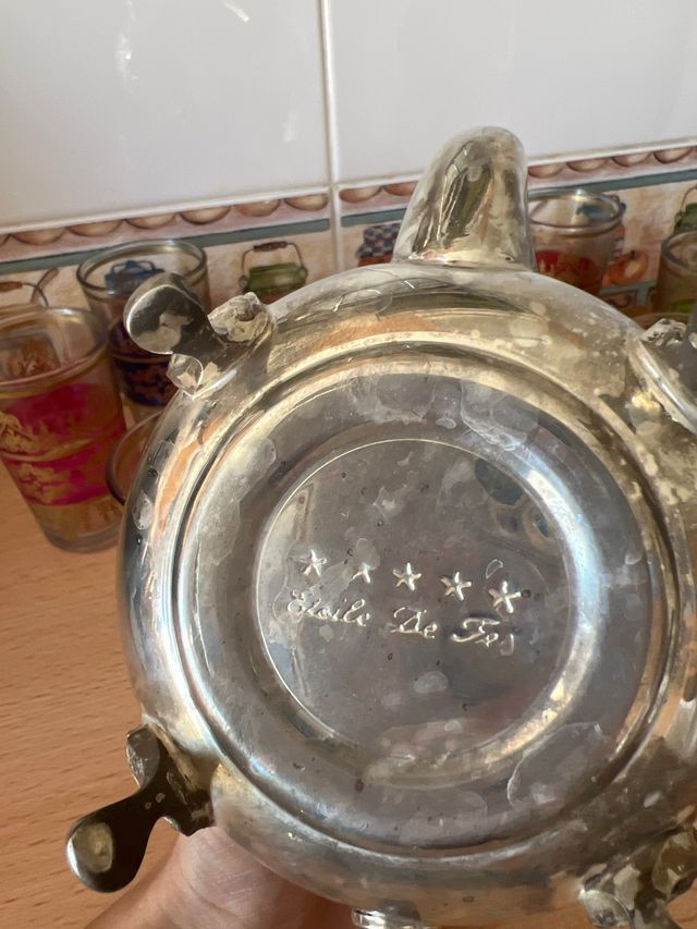 Tetera Marroquí de plata y vasos