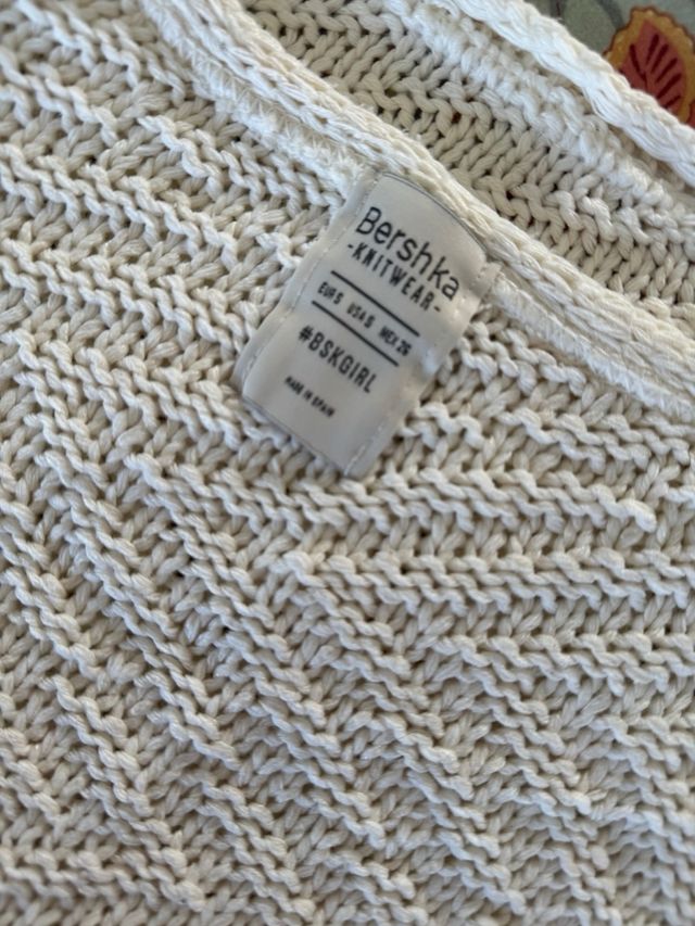 Capa Poncho Tejido Blanco Flecos