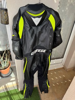 Mono Dainese AVRO D1 Negro/Amarillo