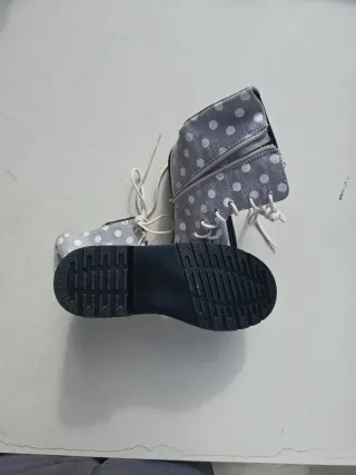 Botas Benetton Niña Lunares