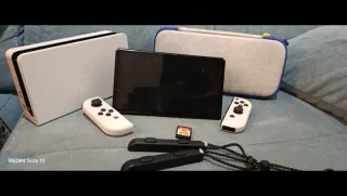 Nintendo Switch Blanca y Negra