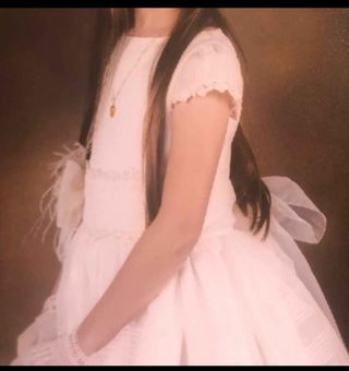 Vestido de Comunión Beig talla 10 aproximadamente 