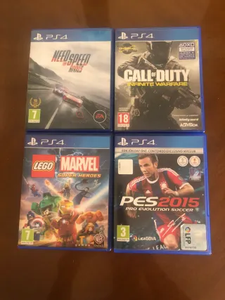 PS4 (PlayStation 4) Negra + Soporte y Mandos