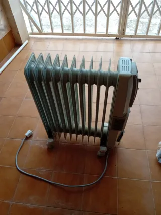 Calefactor eléctrico de aceite