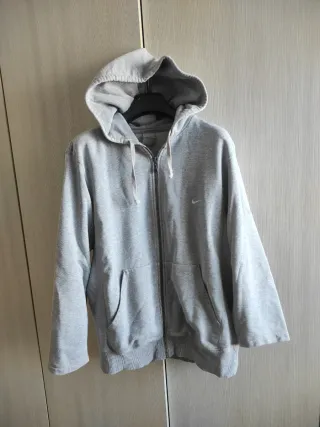 Felpa Nike con cappuccio grigia donna