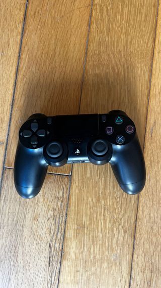 PS4 (PlayStation 4) Negra + Auriculares RIG + Mand