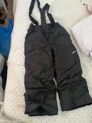 Pantalón niño nieve negro con tirantes T5años 