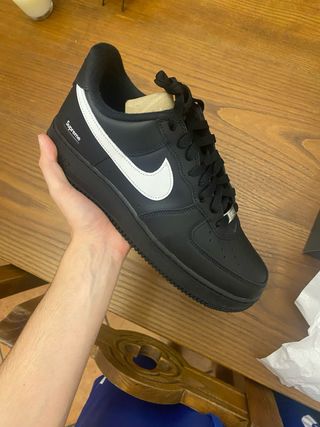Nike Air Force 1 x Supreme Negro Blanco