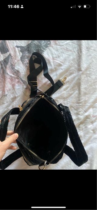 Bolso negro acolchado nuevo