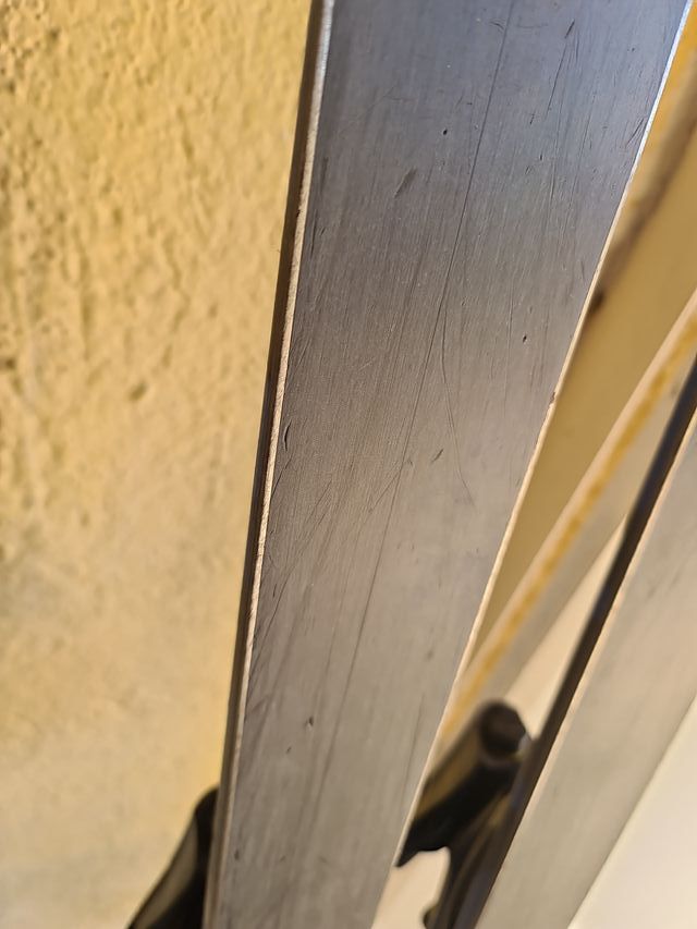 Esquís Salomon Semicarving