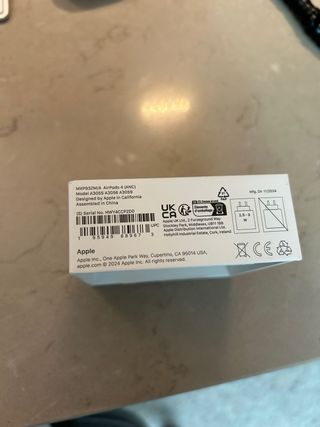 Custodia AirPods Pro di quarta generazione (senza cuffie)