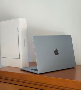 MacBook Air 15  M4 16GB 512GB Nuevo