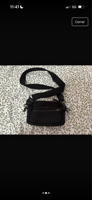 Bolso negro bandolera