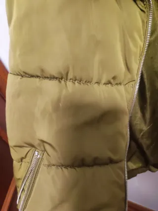 Plumífero Pull&Bear verde Talla S