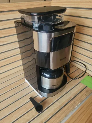 Cafetera SEVERIN con molinillo