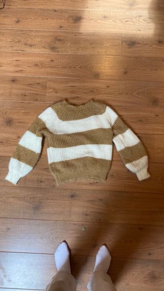 Jersey de rayas marrón y blanco