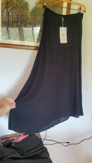 Falda punto evasé negra talla M