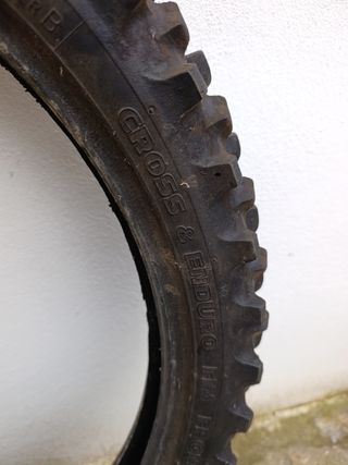 Neumático moto cross delantero