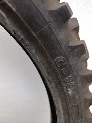 Neumático moto cross delantero