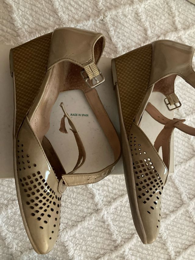Zapatos Hispanitas Talla 36 Beige