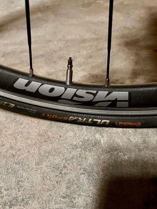 Bicicleta Orbea Avant H30 + Ruedas Vision