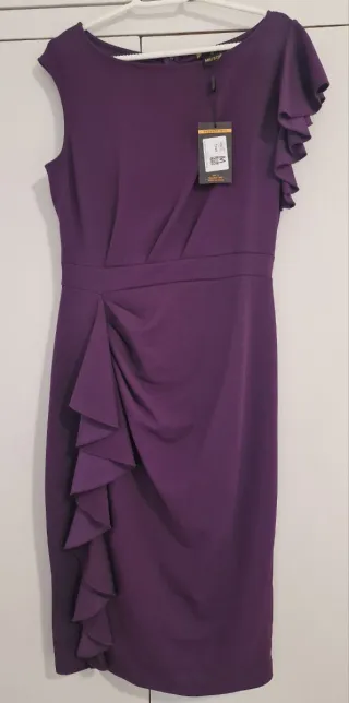 Vestido morado fiesta con volantes