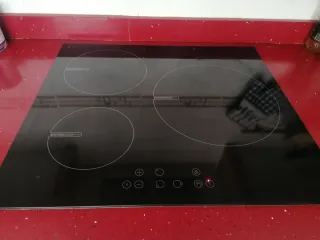 Vitrocerámica New Pool 3 fuegos inducción