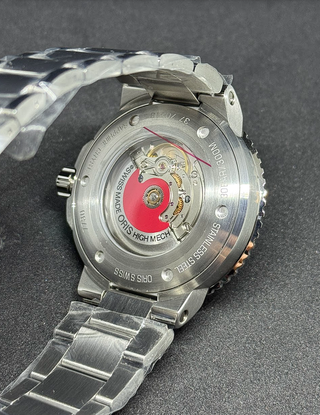 Oris Aquis Date Verde Automático