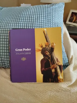 Anuario Gran Poder 2010