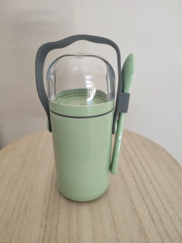 Porta yogures, Nuevo a estrenar