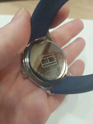 Reloj Tommy Hilfiger Azul y Plateado