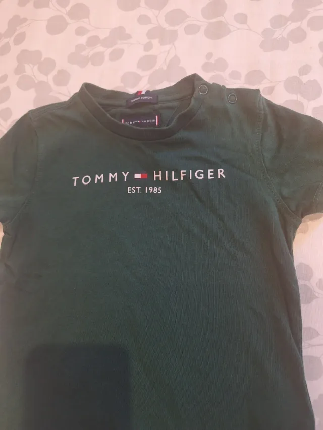 Lote 2 Camisetas Tommy Hilfiger Niño