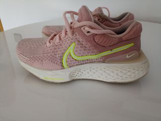 Zapatillas Nike Invincible 2 Mujer Rosa