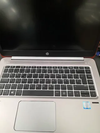 Portátil HP 1040 G3 i5 8GB 256GB
